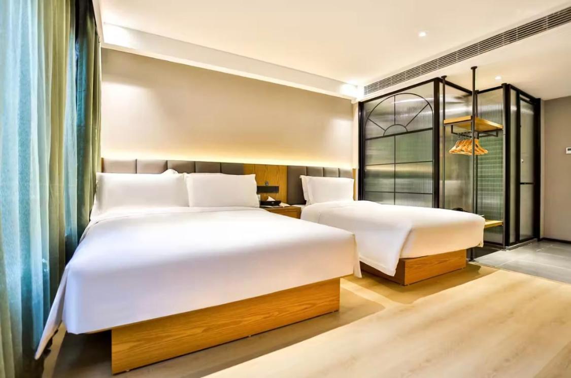 True Go Hotel - Shanghai Jing'An Temple Nanjing West Road Dış mekan fotoğraf