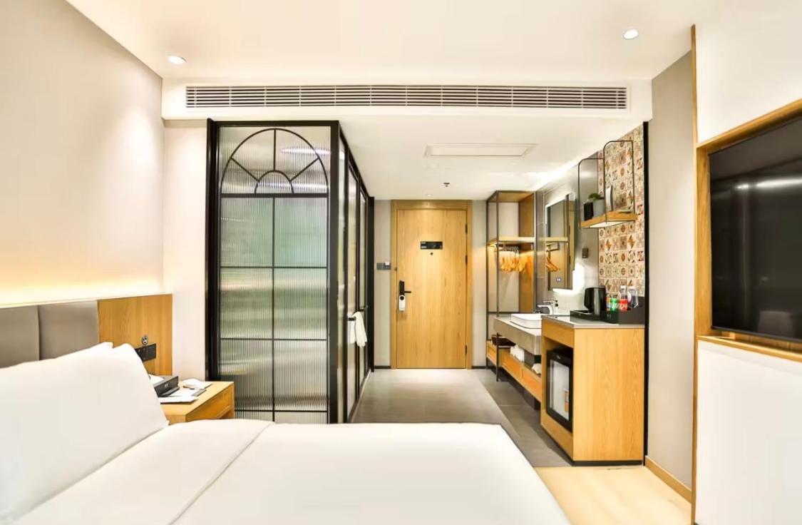 True Go Hotel - Shanghai Jing'An Temple Nanjing West Road Dış mekan fotoğraf