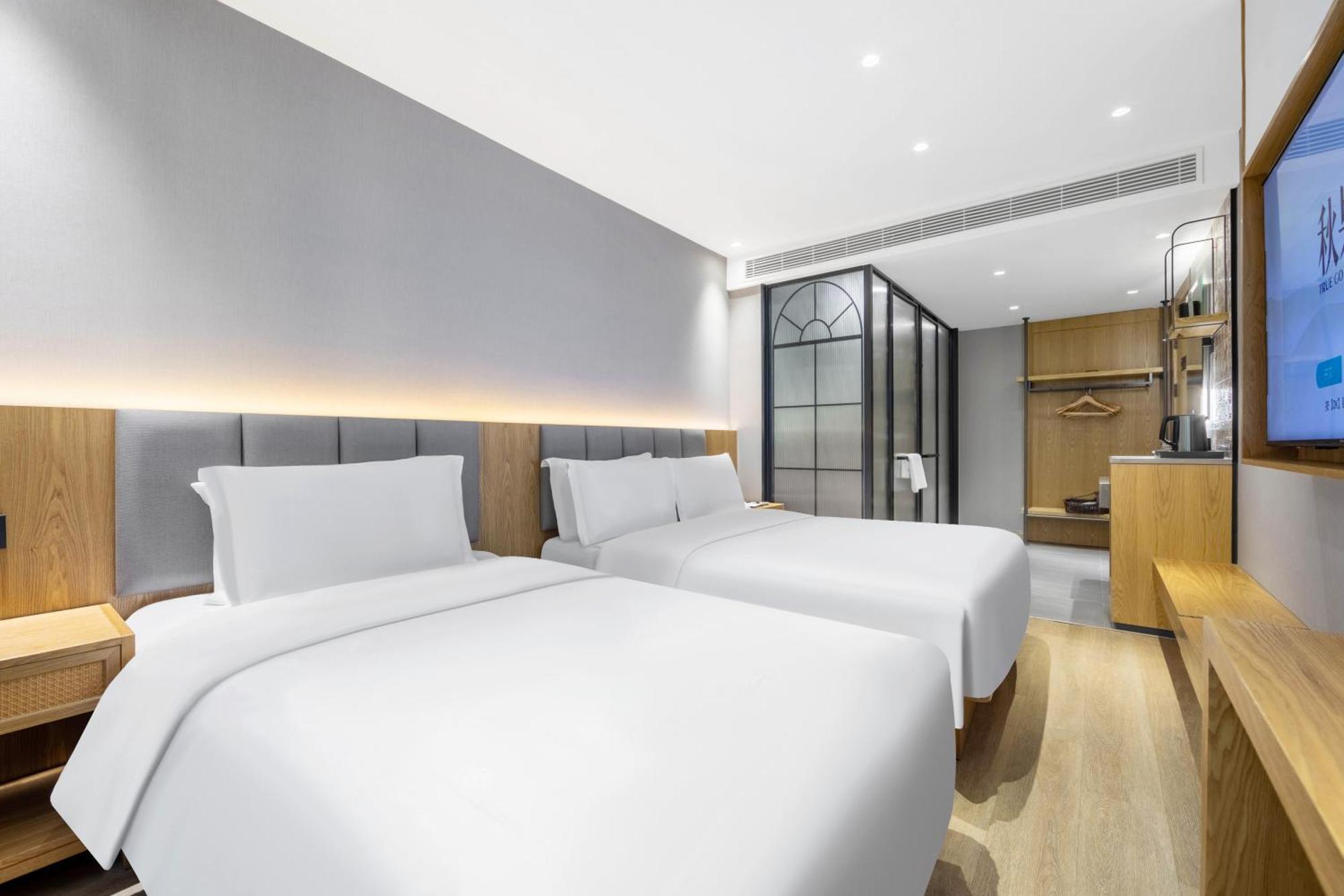 True Go Hotel - Shanghai Jing'An Temple Nanjing West Road Dış mekan fotoğraf
