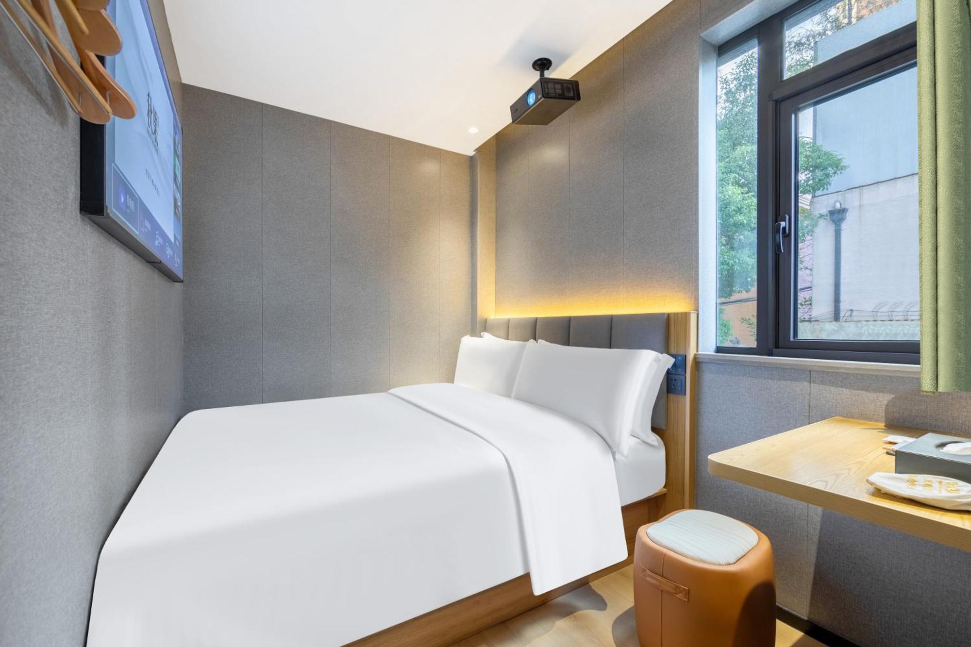 True Go Hotel - Shanghai Jing'An Temple Nanjing West Road Dış mekan fotoğraf